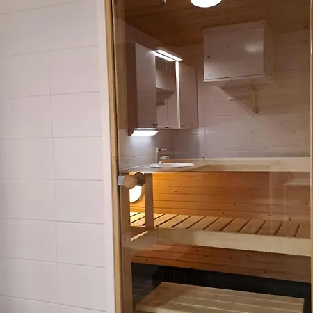 2 Bedroom For 4 With Sauna In Jatkasaari *